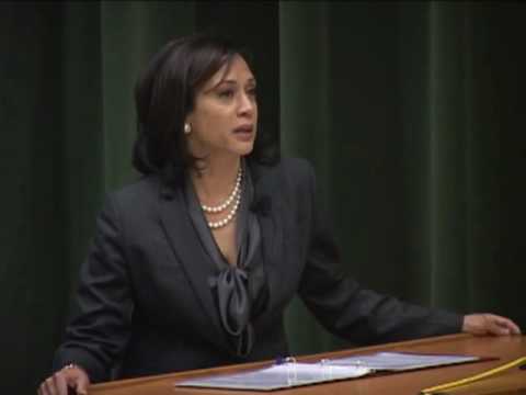 Women in Leadership Conf: Kamala Harris, San Francisco DA - Haas Sc...